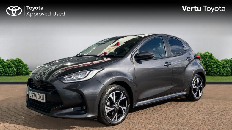 Toyota Yaris 1.5 Hybrid Design 5dr CVT Hybrid Hatchback